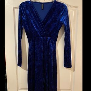 Women’s blue velvet dress